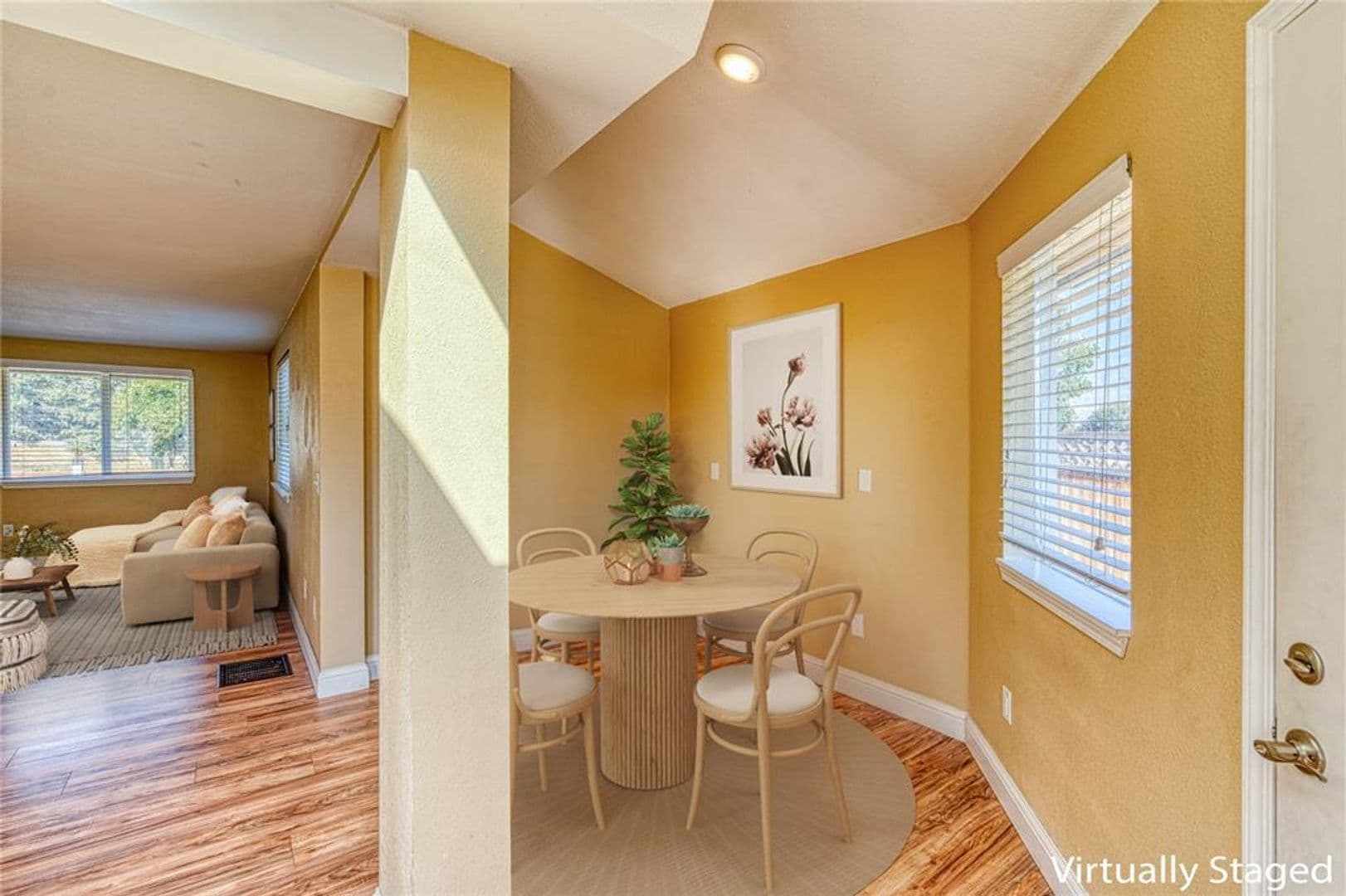 Kalispell House: 296 Hartt Hill Dr