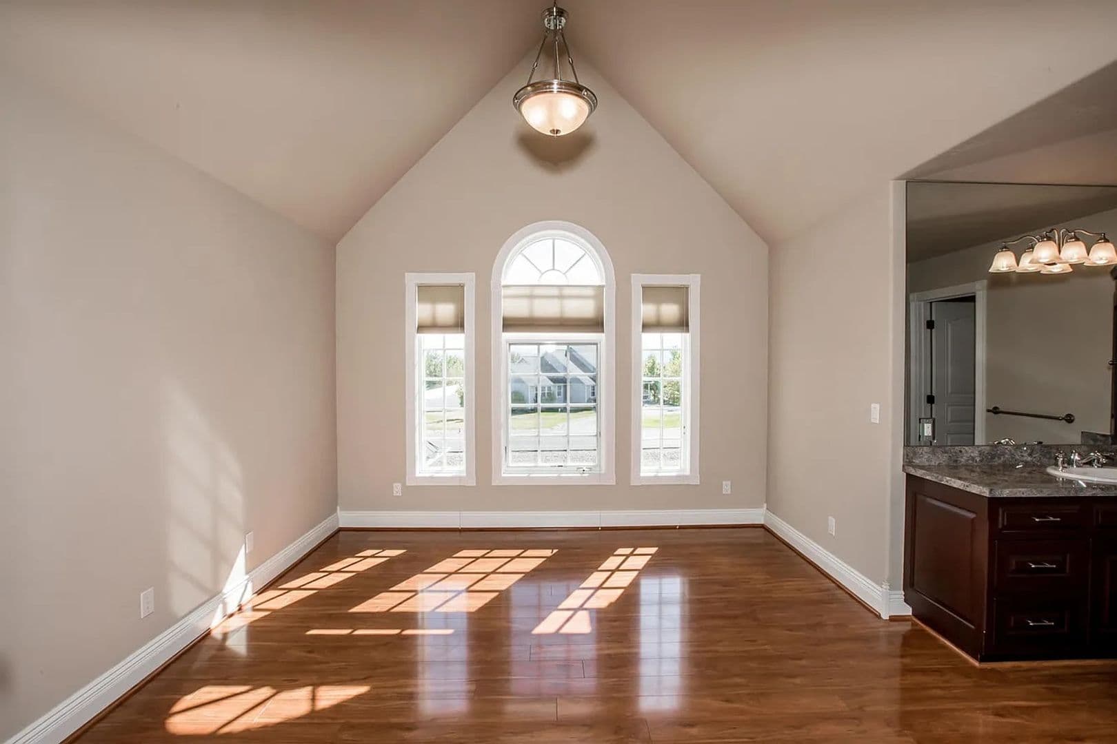 Kalispell House: 362 E Bowman Dr