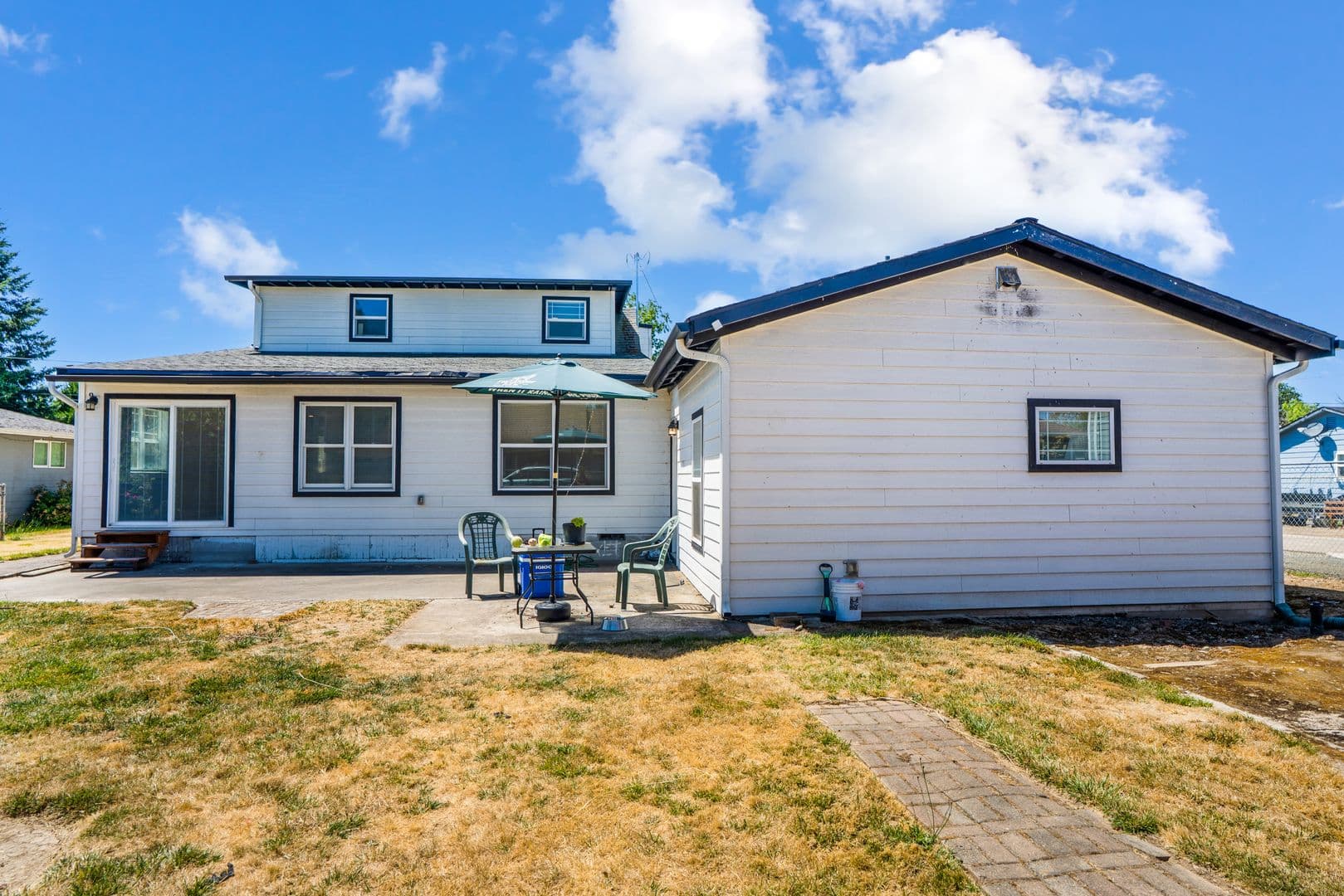 Independence Apartment: 415 S 11th Street