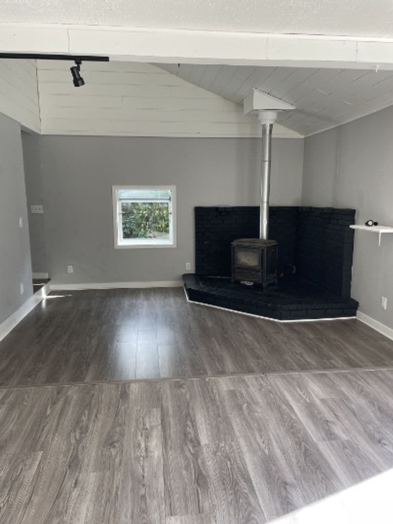 Sweet Home House: 2306 Jefferson Street