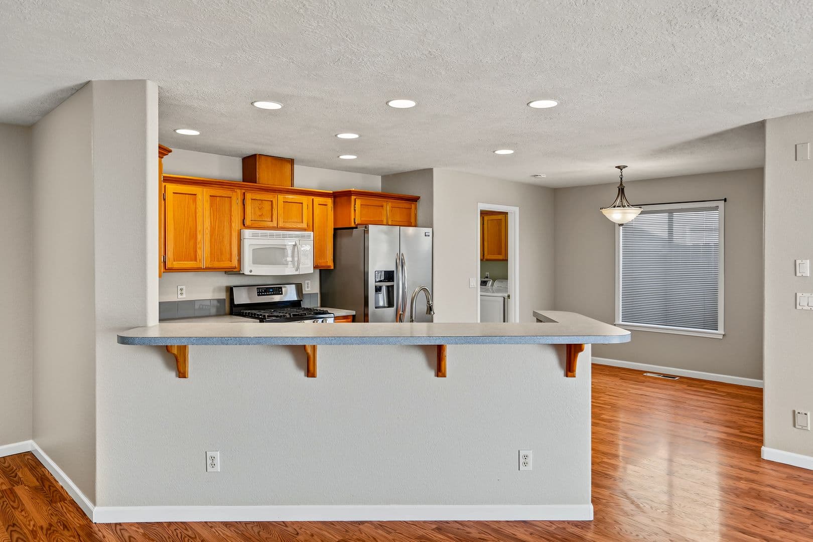 Salem House: 4468 Countryside Ct NE