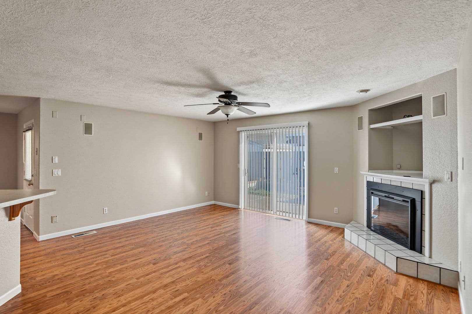 Salem House: 4468 Countryside Ct NE