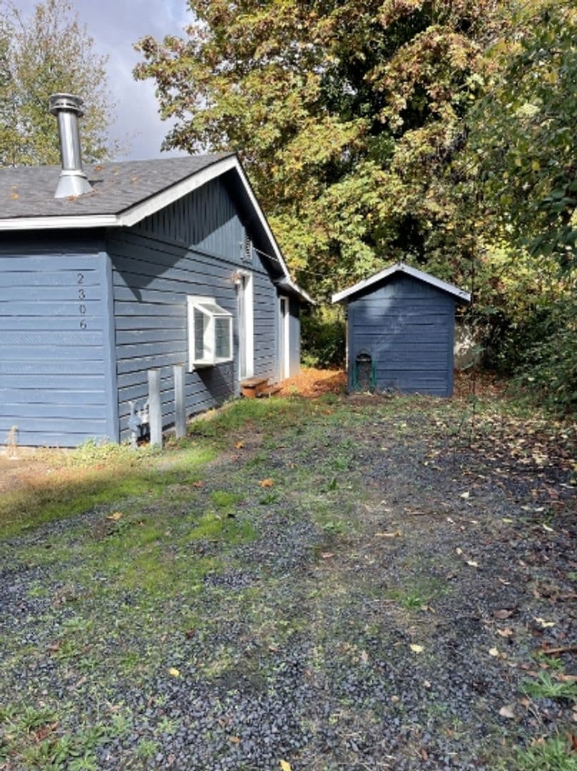Sweet Home House: 2306 Jefferson Street