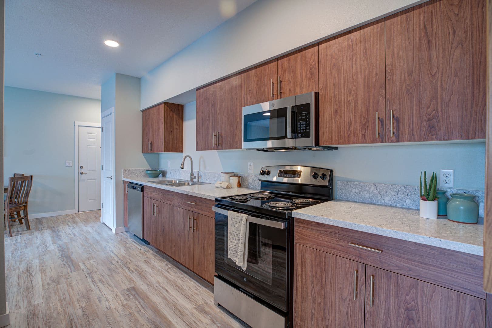 Molalla Apartment: 13001 S Crompton Lane