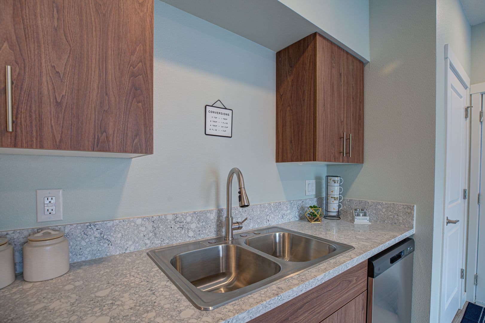 Molalla Apartment: 13001 S Crompton Lane