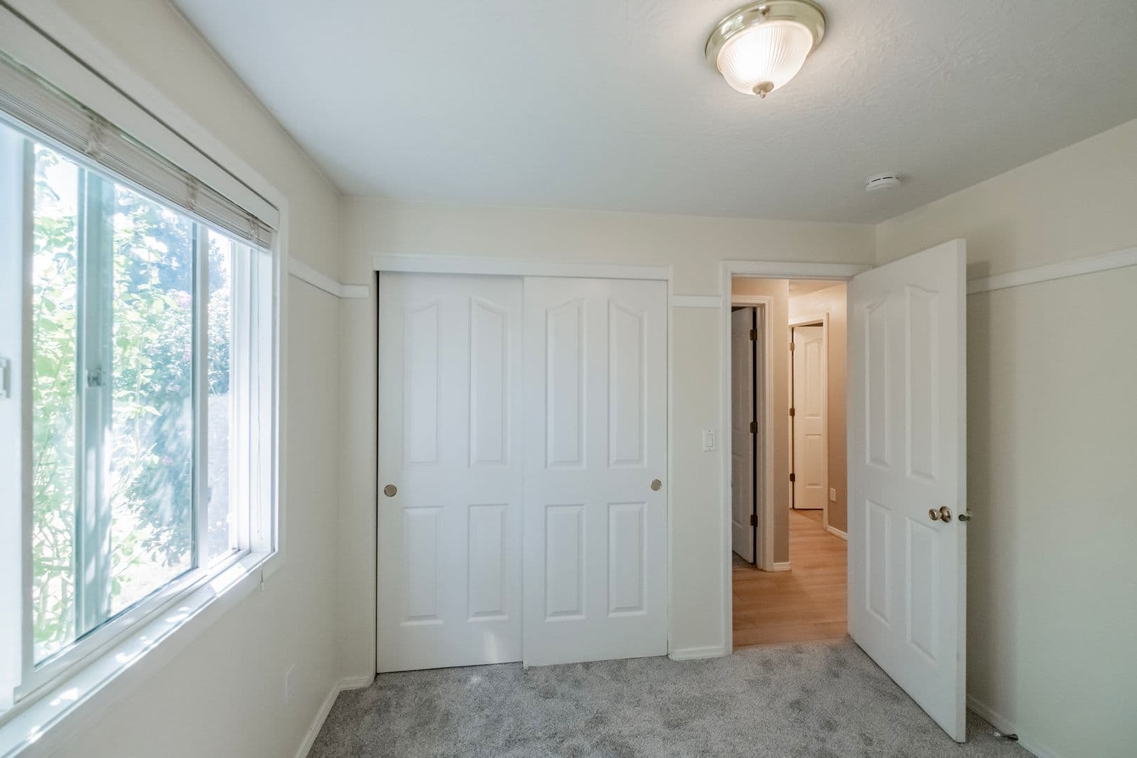 Albany House: 3234 23rd Avenue Southeast