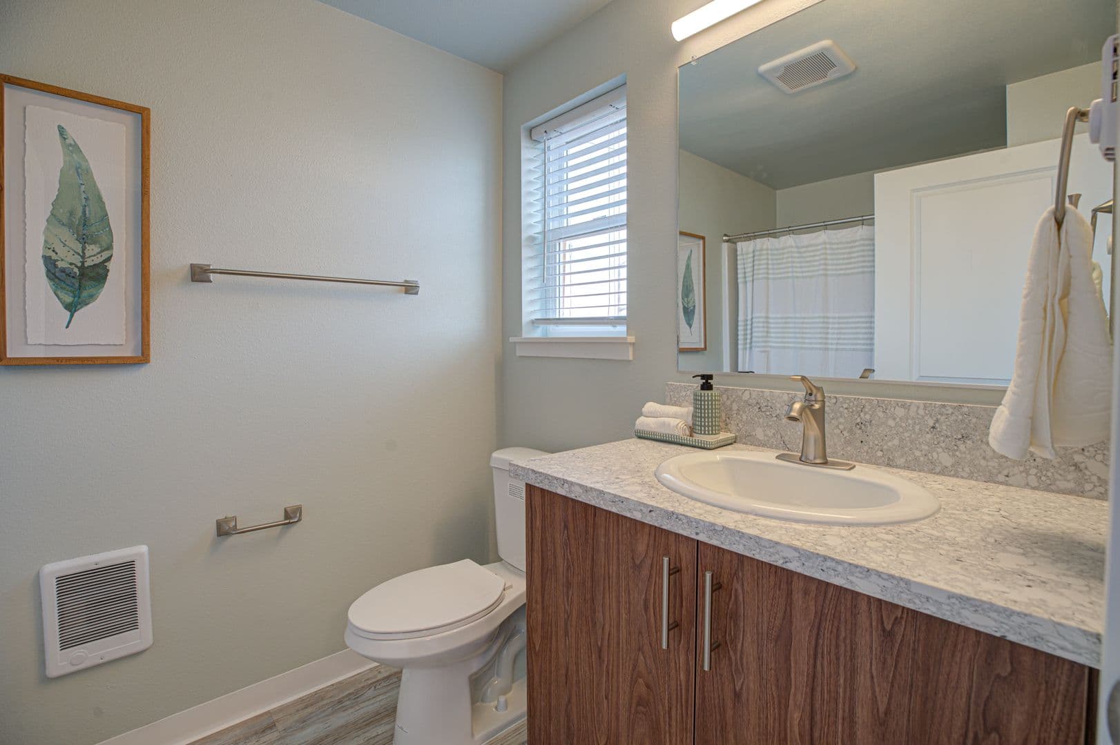 Molalla Apartment: 13001 S Crompton Lane