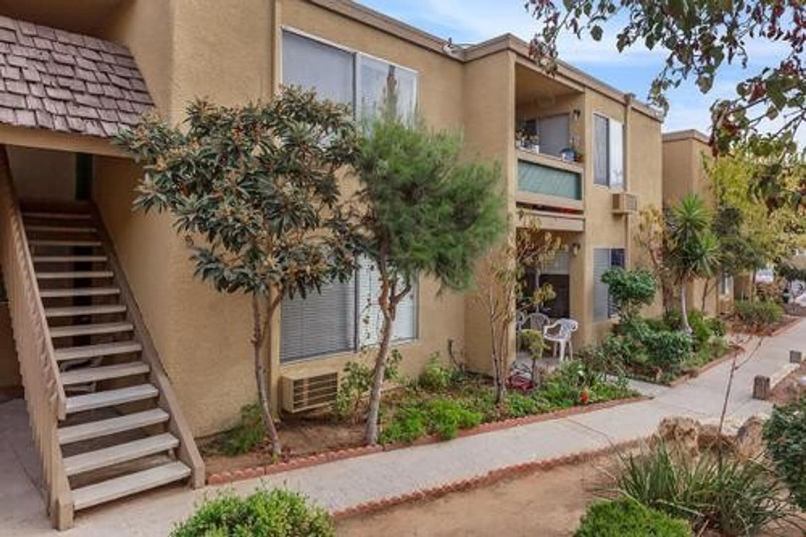 El Cajon Apartment: 588 S Anza Street
