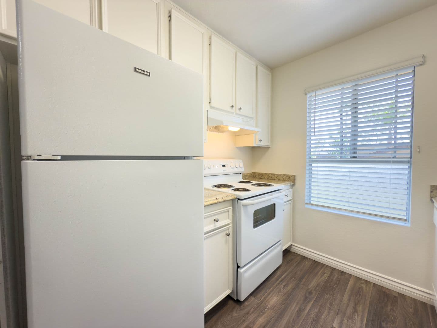 Poway Apartment: 13608 - 13628 Pomerado Rd