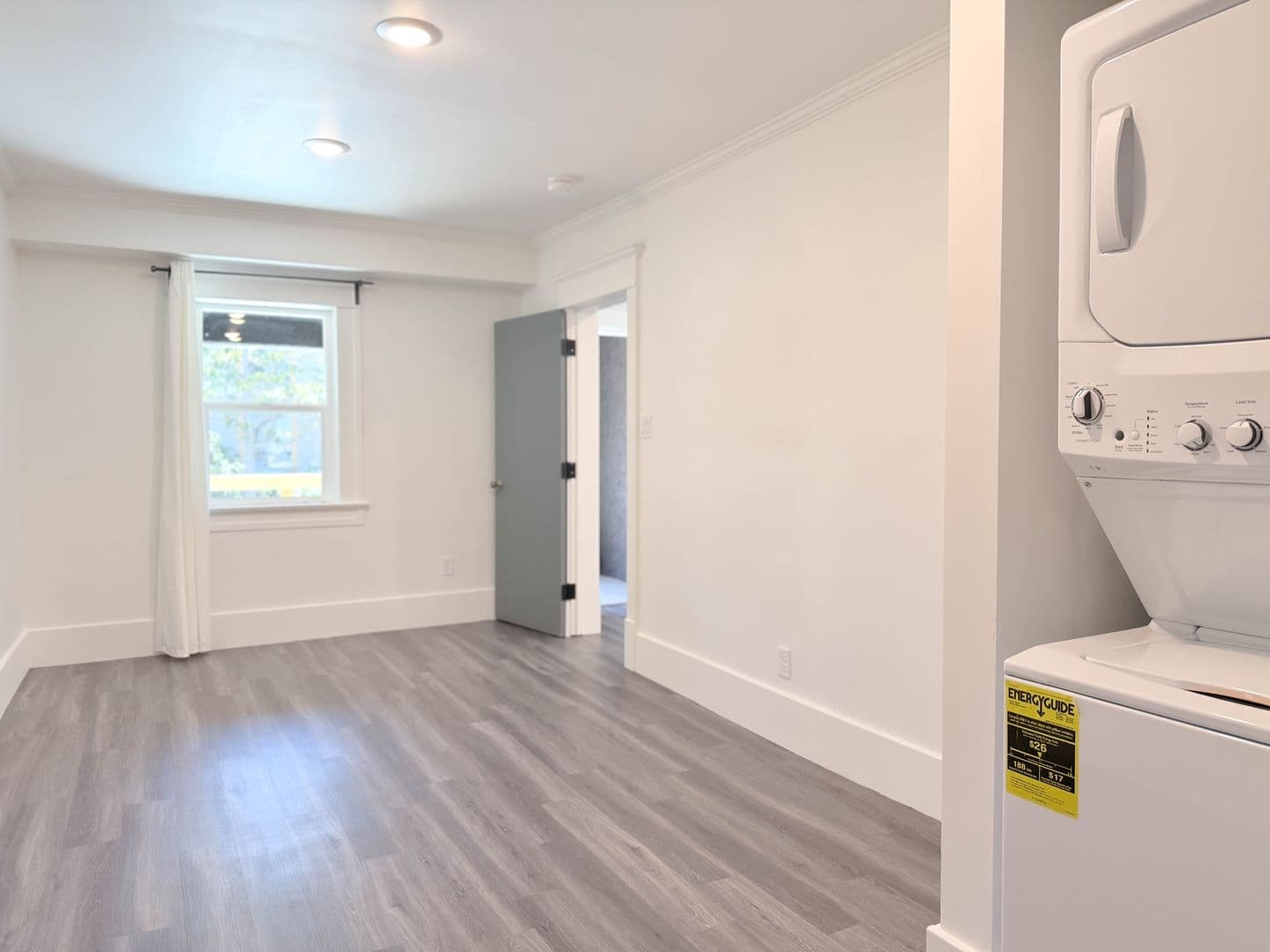 San Diego Apartment: 1520 Tyler Ave