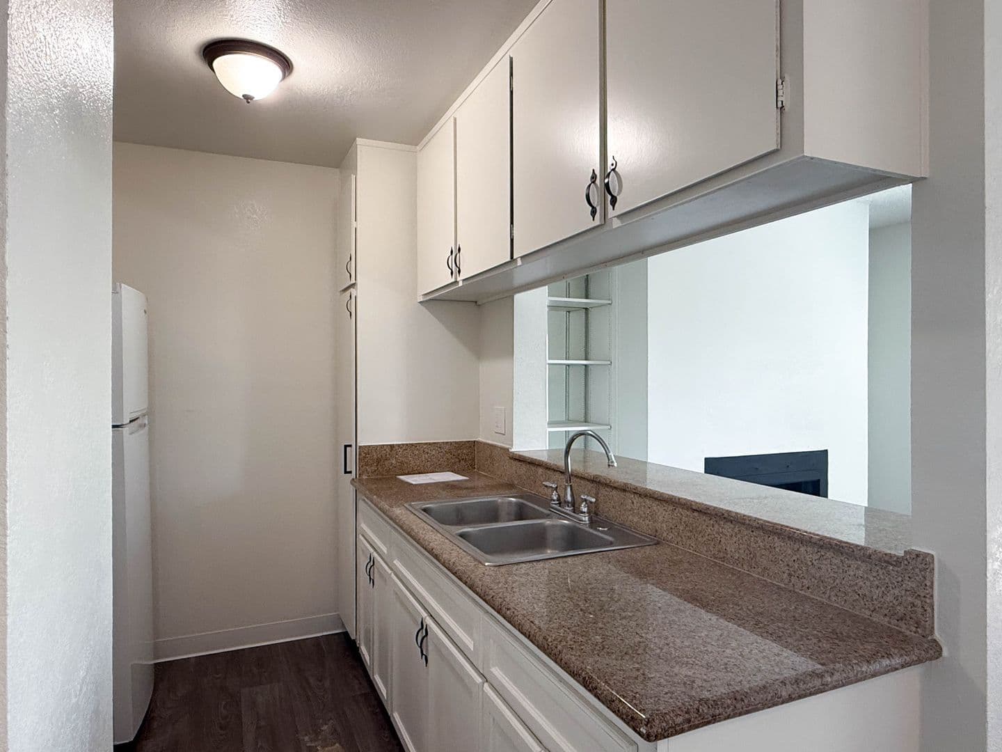 San Diego Apartment: 3815 Marlborough Avenue