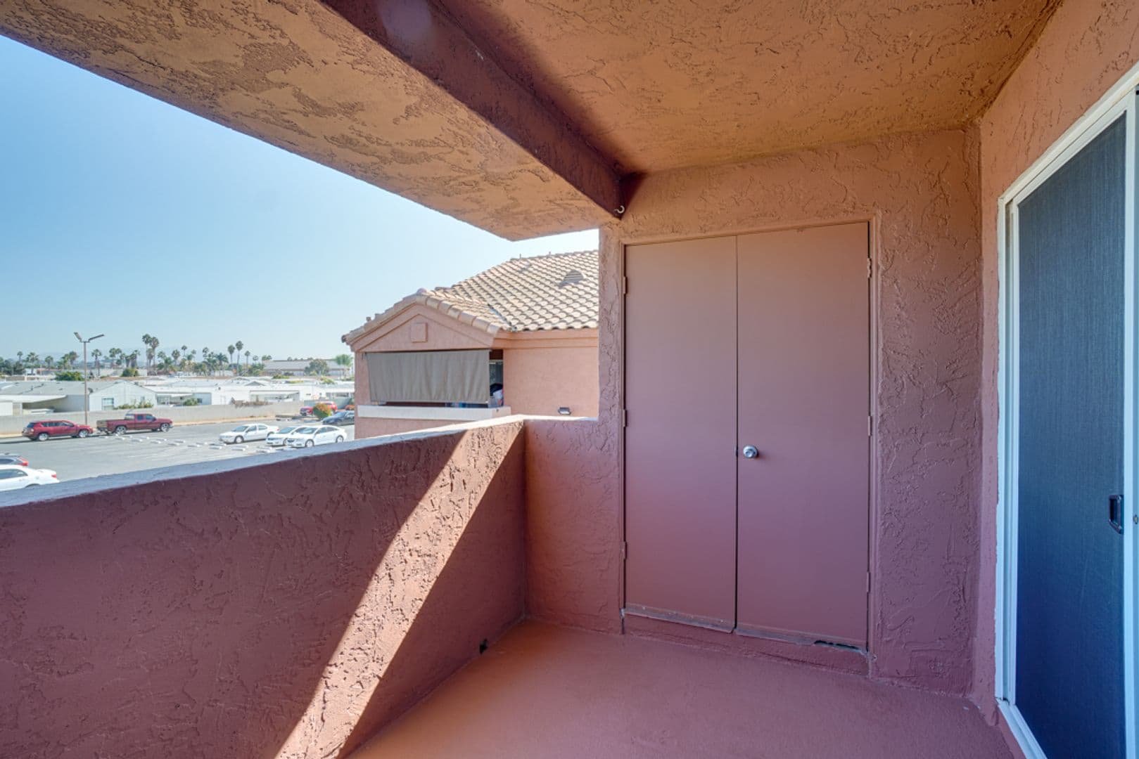 Chula Vista Apartment: 670 F Street