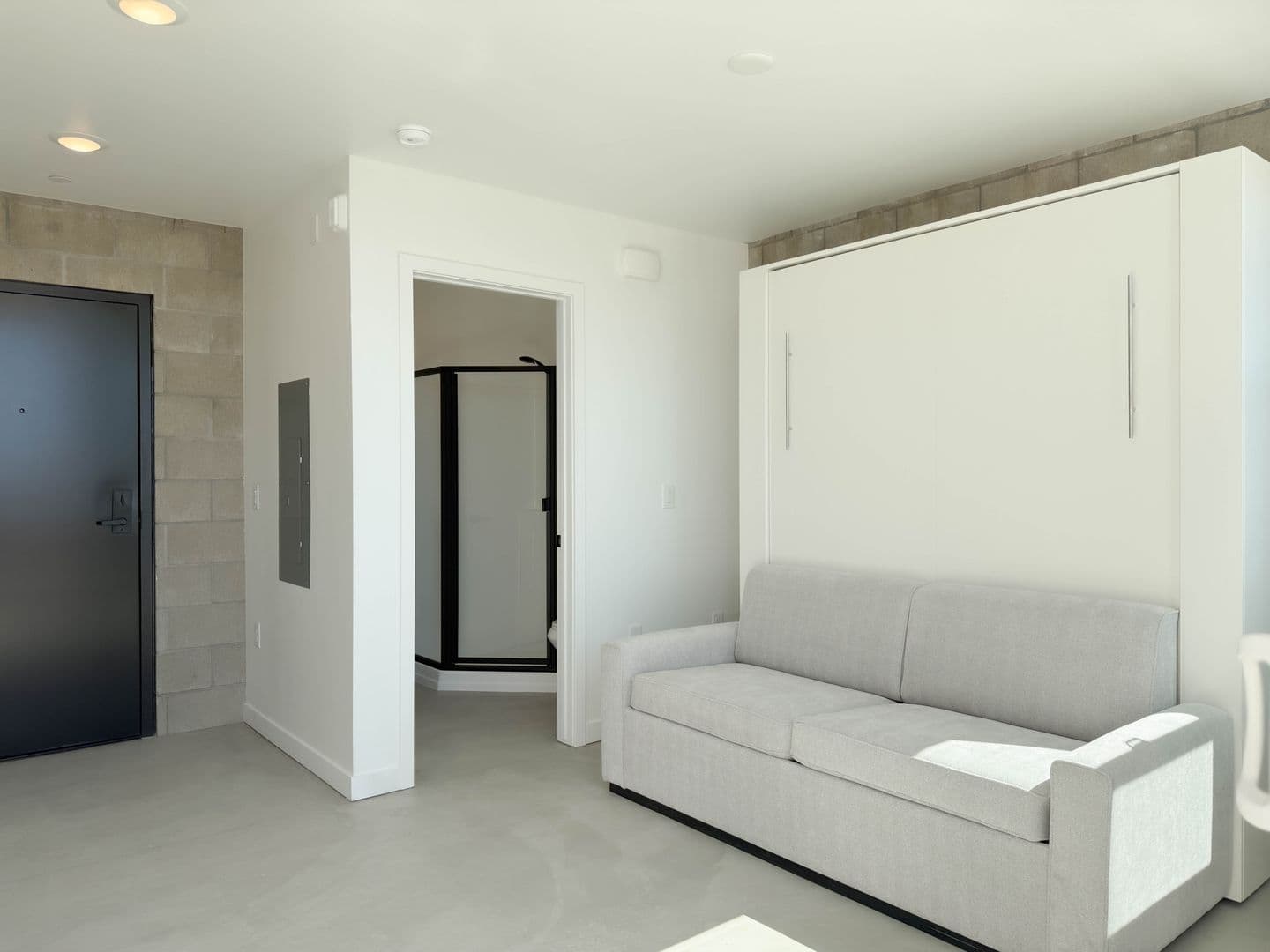 San Diego Apartment: 1520 Tyler Ave