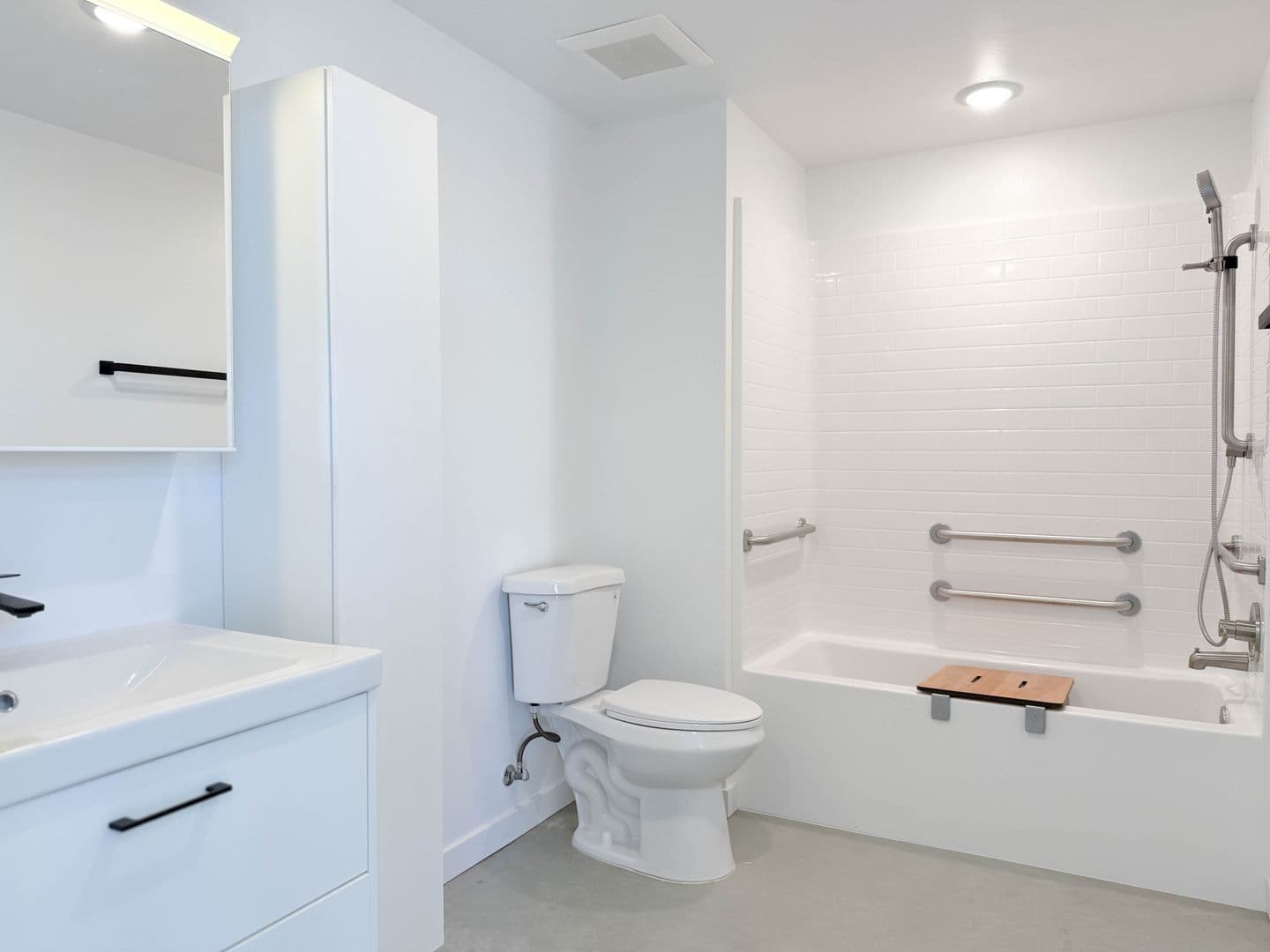 San Diego Apartment: 1520 Tyler Ave