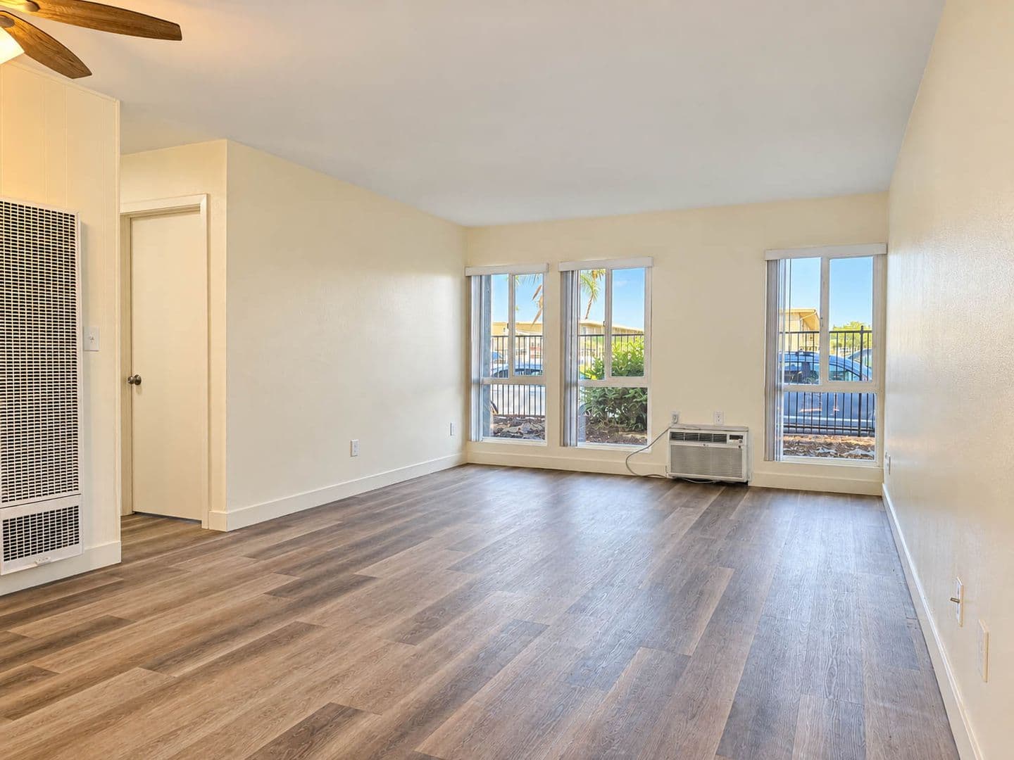 El Cajon Apartment: 372 Emerald Ave