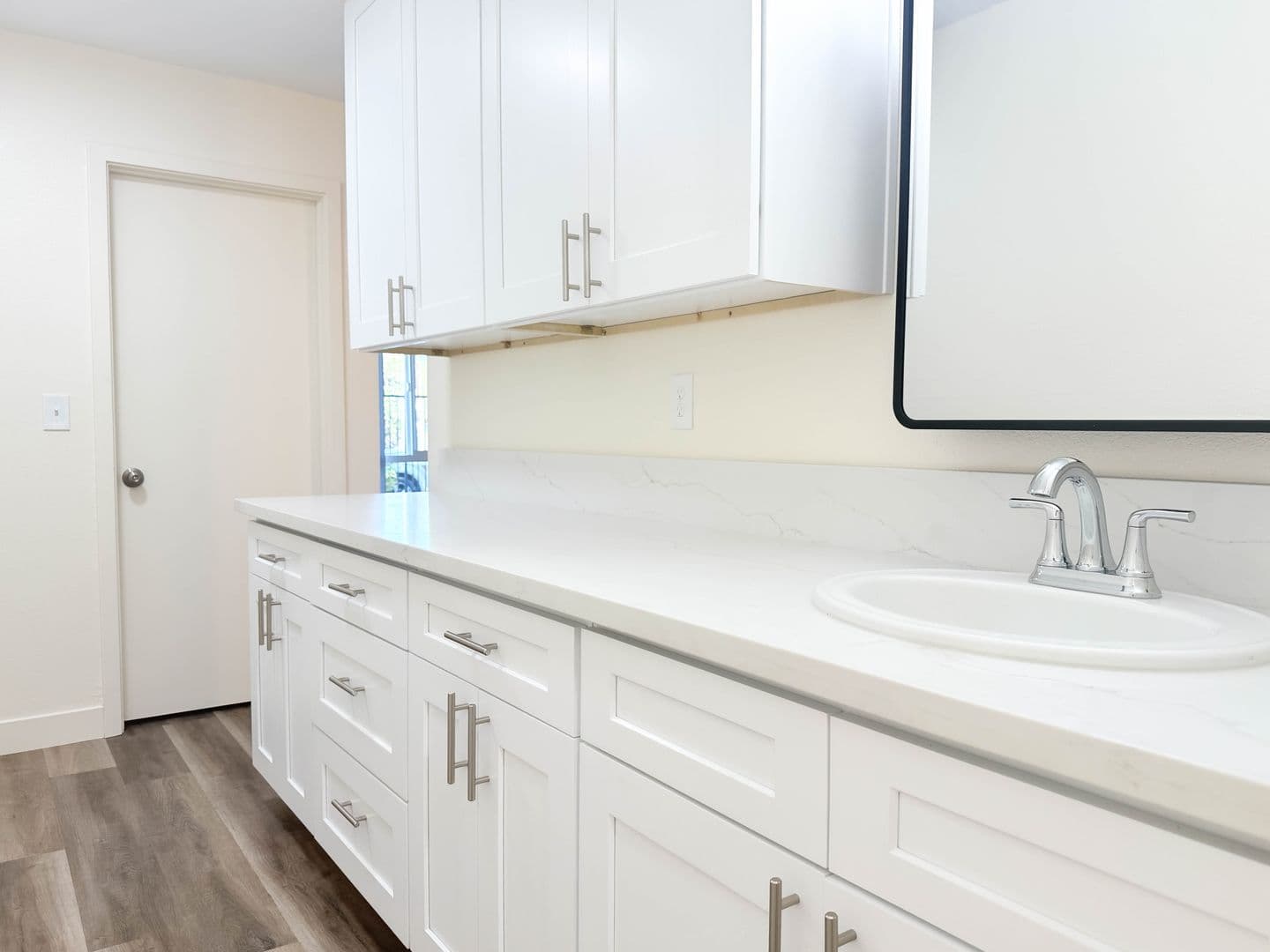 El Cajon Apartment: 372 Emerald Ave