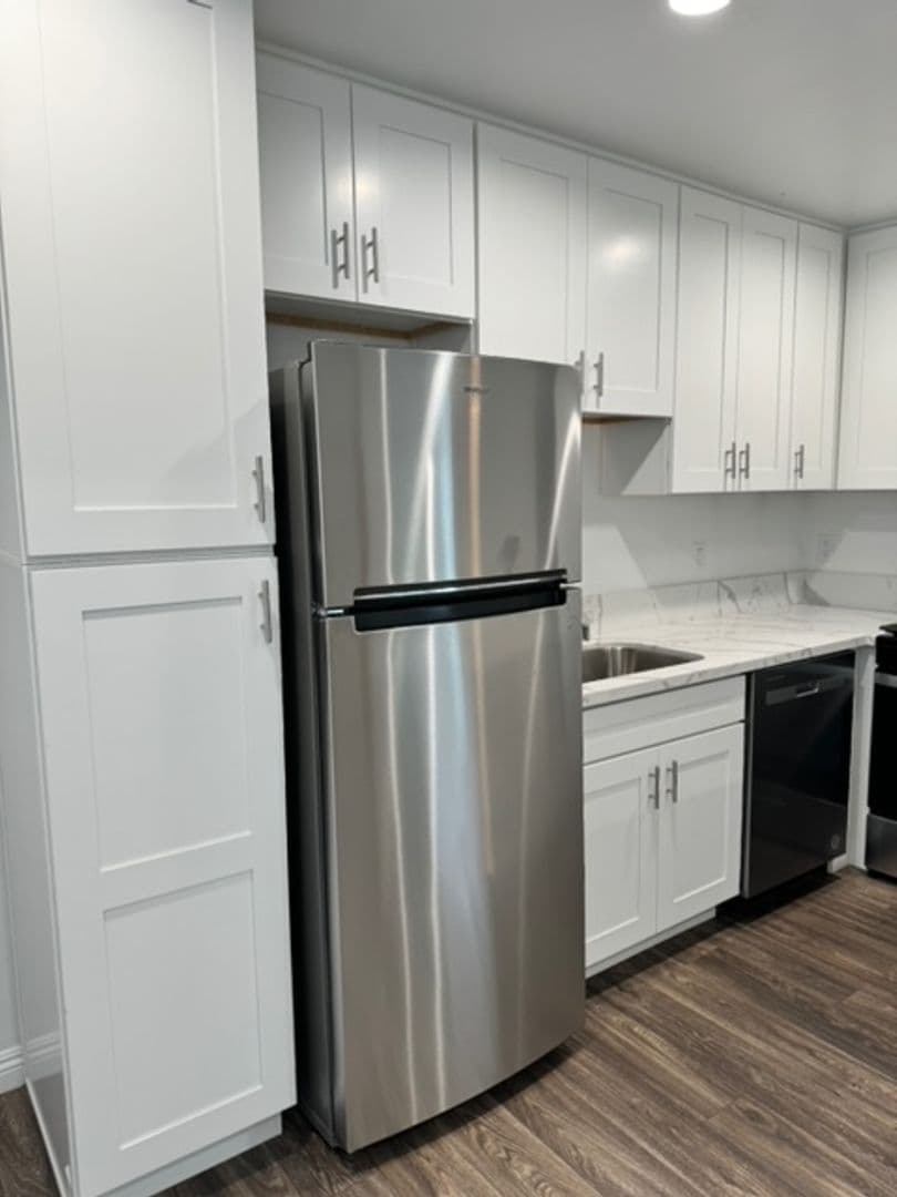 Spring Valley Apartment: 3955 Helix Lane