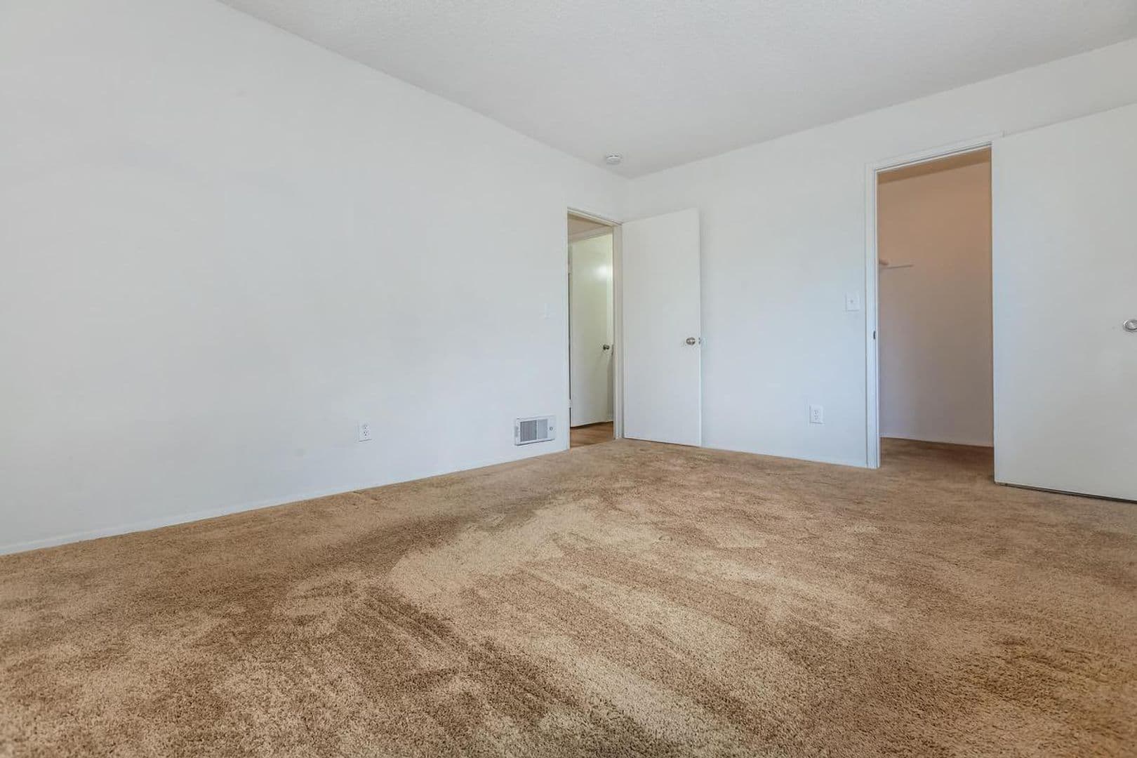 El Cajon Apartment: 588 S Anza Street