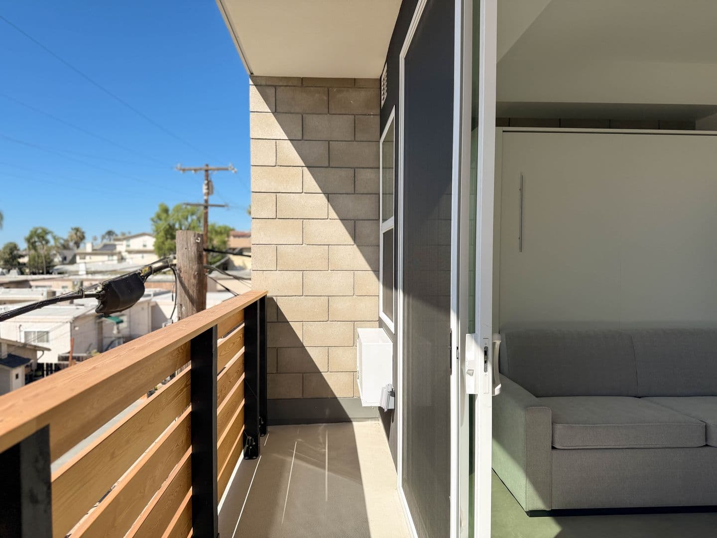 San Diego Apartment: 1520 Tyler Ave