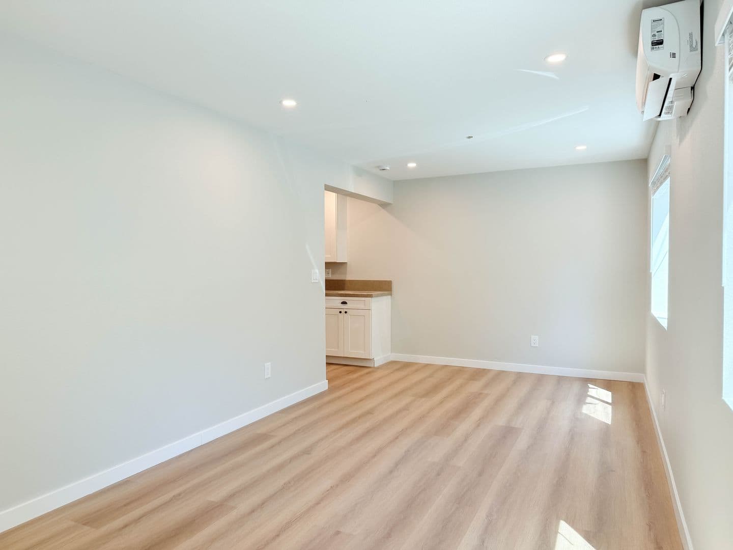 San Diego Apartment: 3560-3566 Fourth Ave