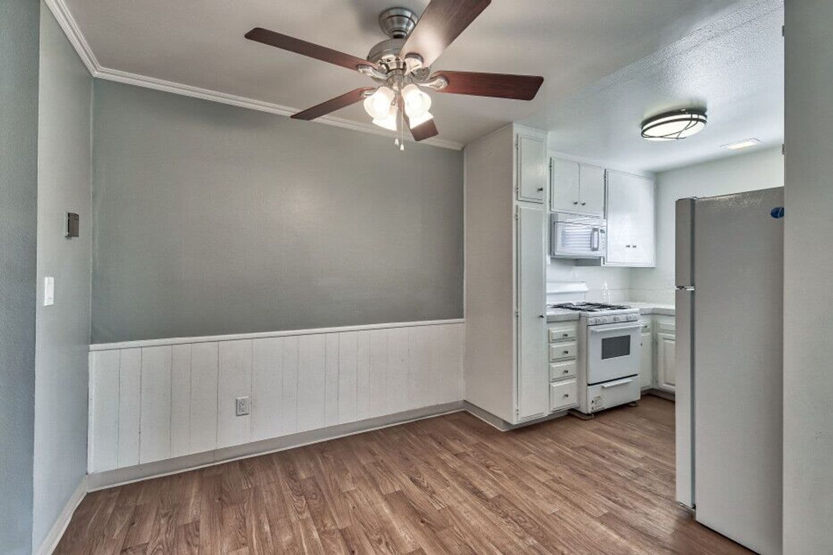 San Diego Apartment: 3936 - 3946 Texas Street