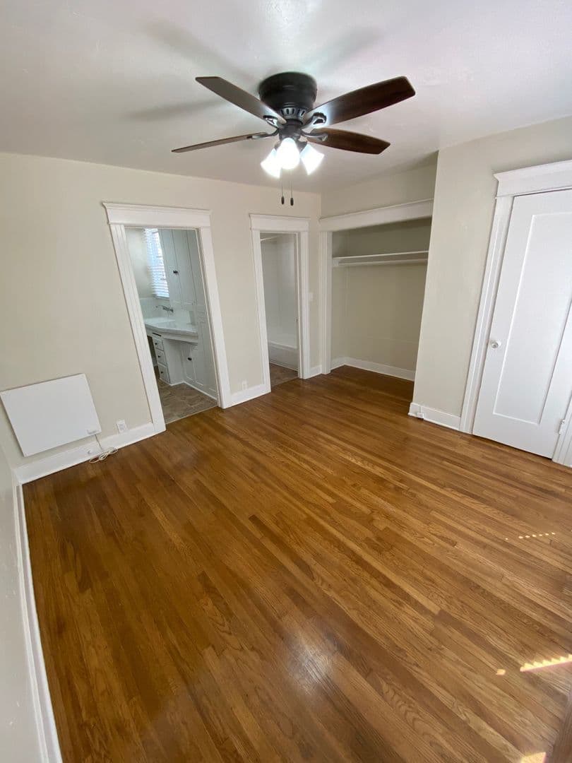 San Diego Apartment: 4260 Campus Ave