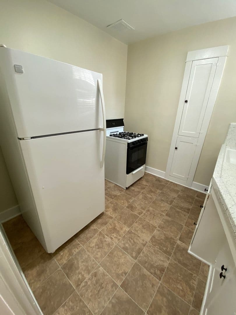 San Diego Apartment: 4260 Campus Ave