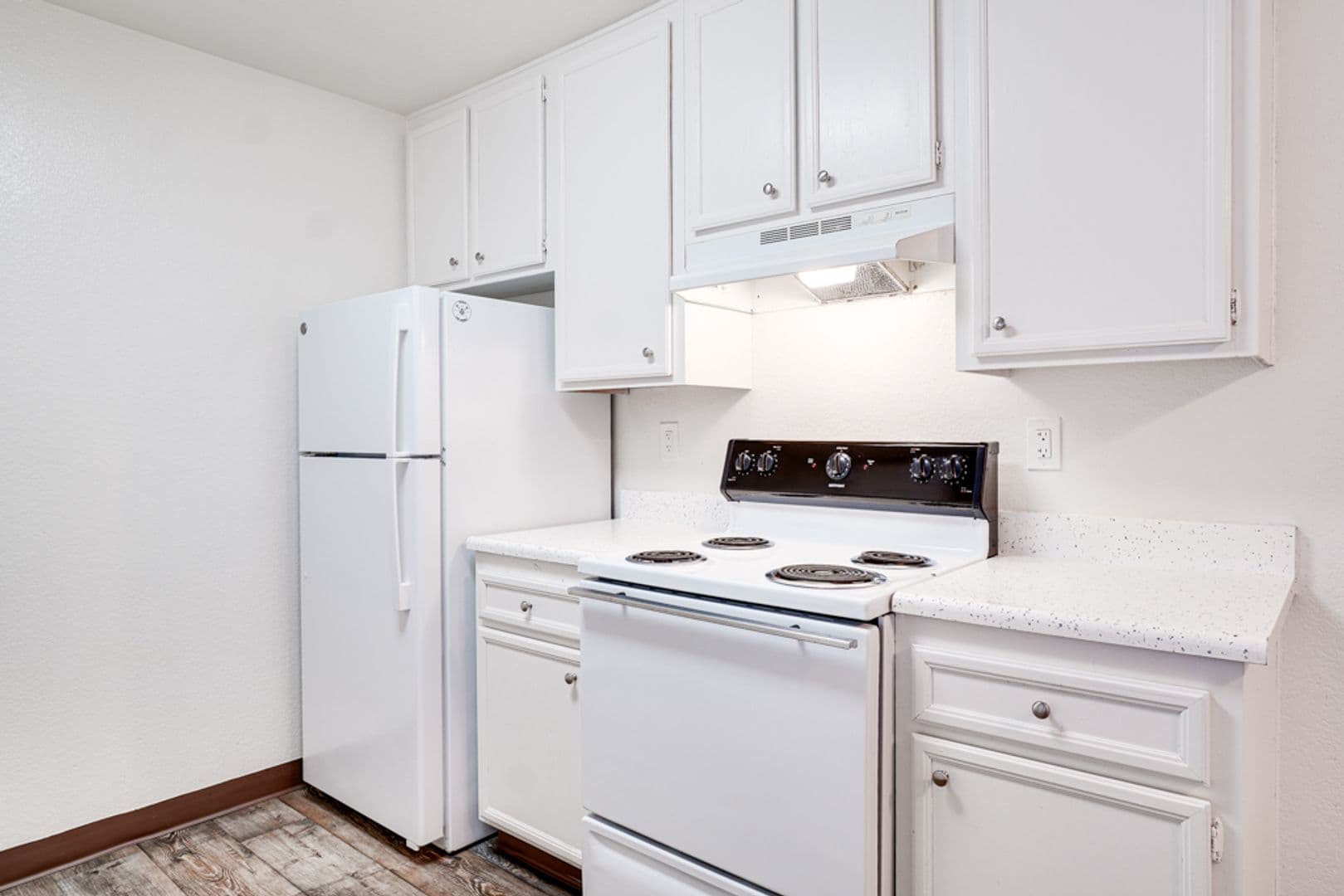 Chula Vista Apartment: 670 F Street