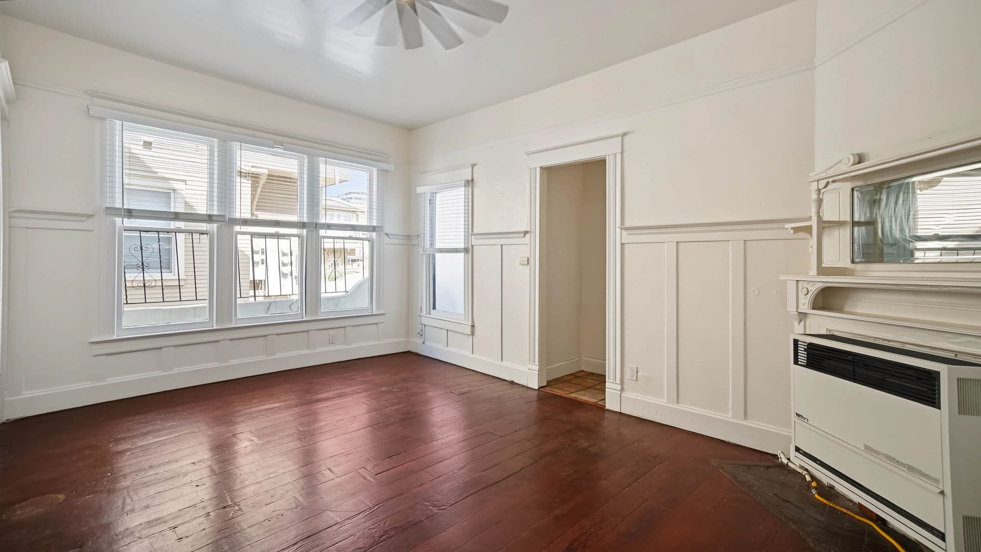 San Diego Apartment: 2245 2nd Ave