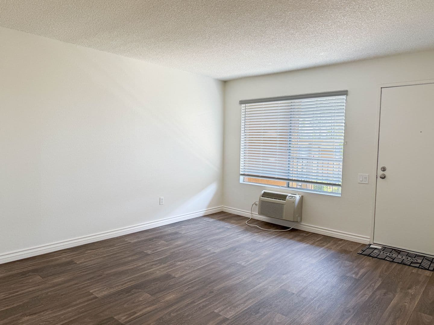 Poway Apartment: 13608 - 13628 Pomerado Rd