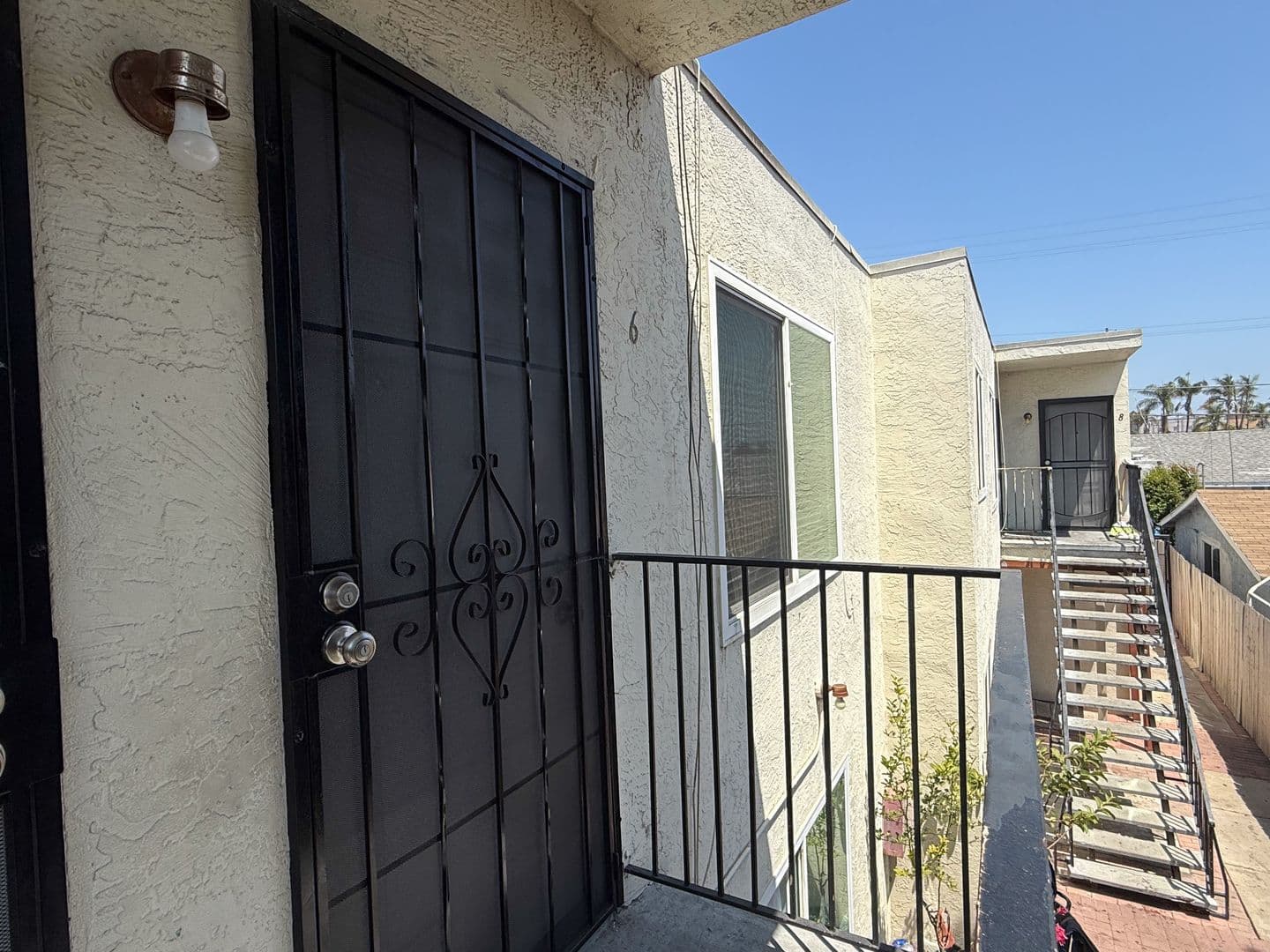 San Diego Apartment: 3815 Marlborough Avenue