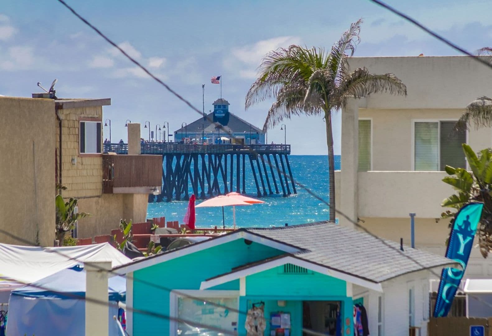 Imperial Beach House: 121 Date Ave