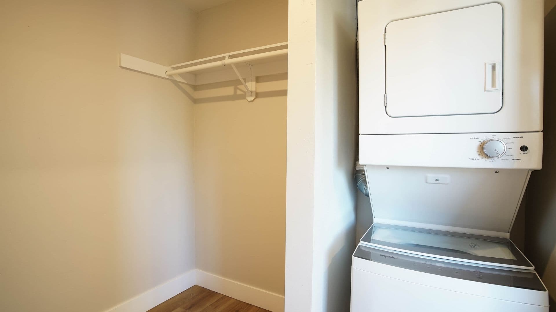 Imperial Beach Apartment: 285 Elder Ave
