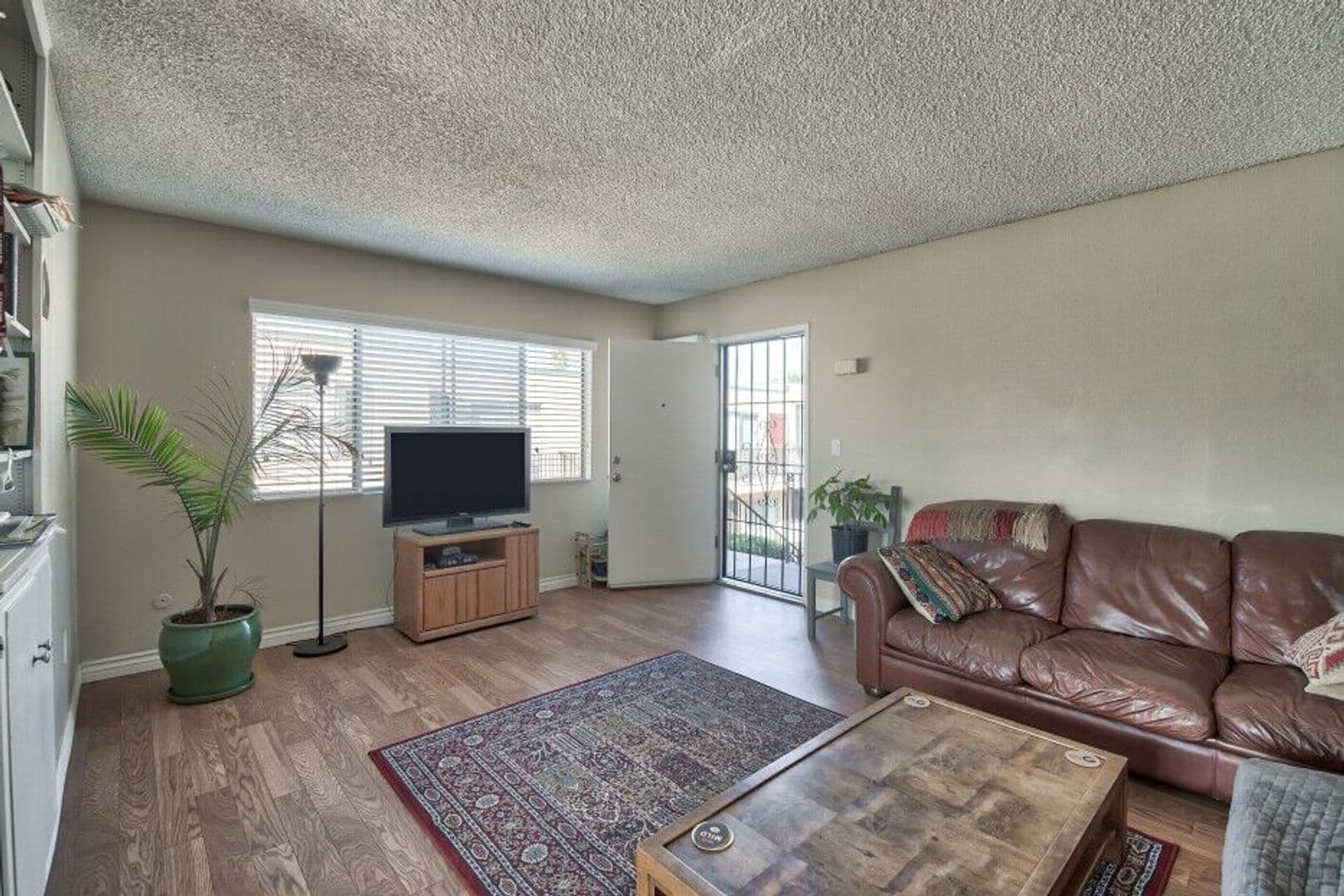San Diego Apartment: 3936 - 3946 Texas Street