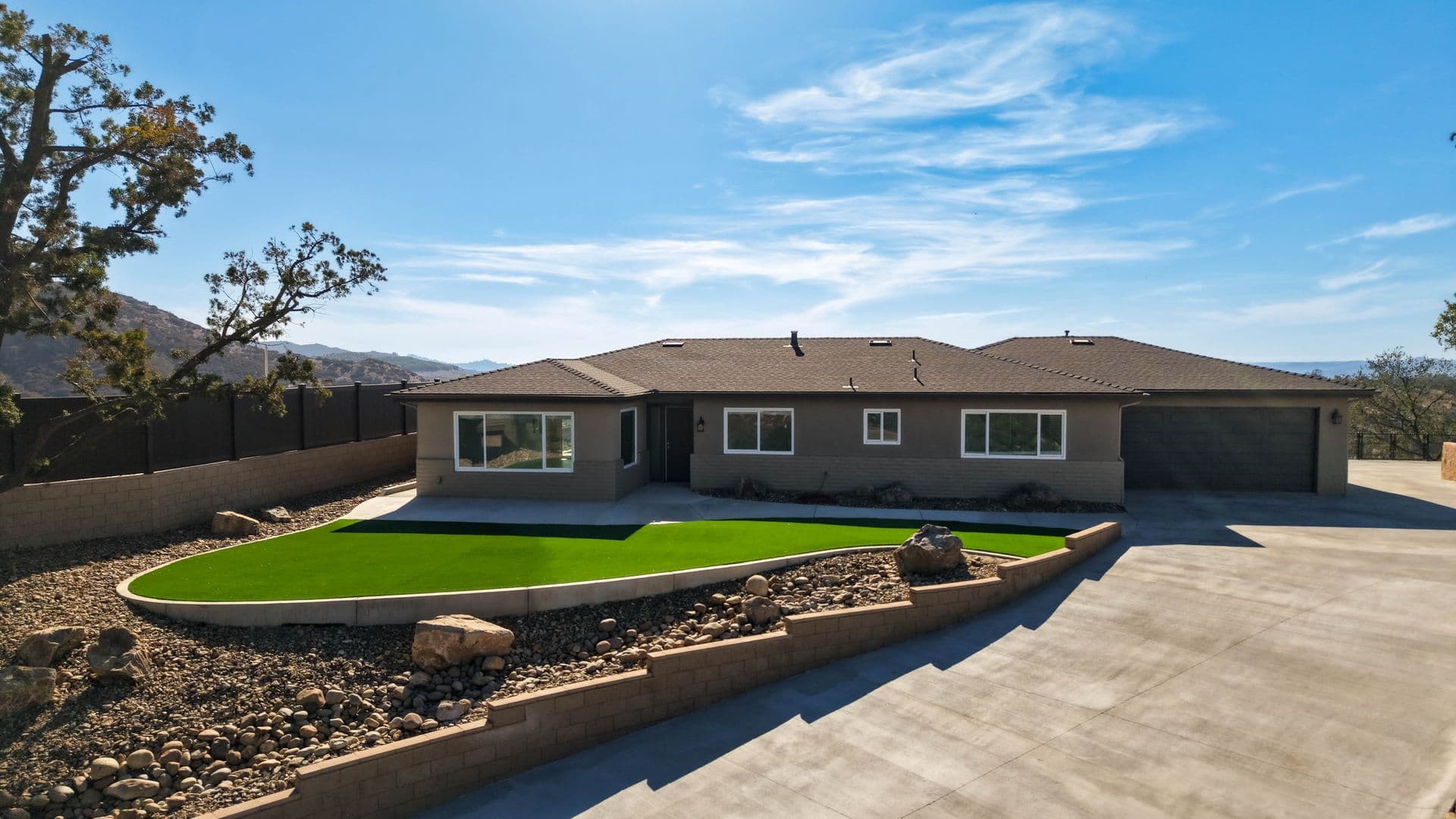 El Cajon House: 9414 Saddle Hill Rd