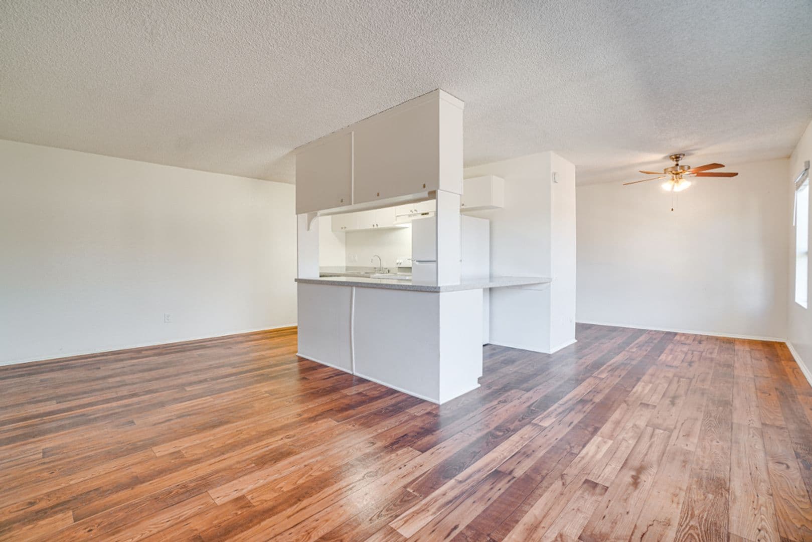 Poway Apartment: 13608 - 13628 Pomerado Rd