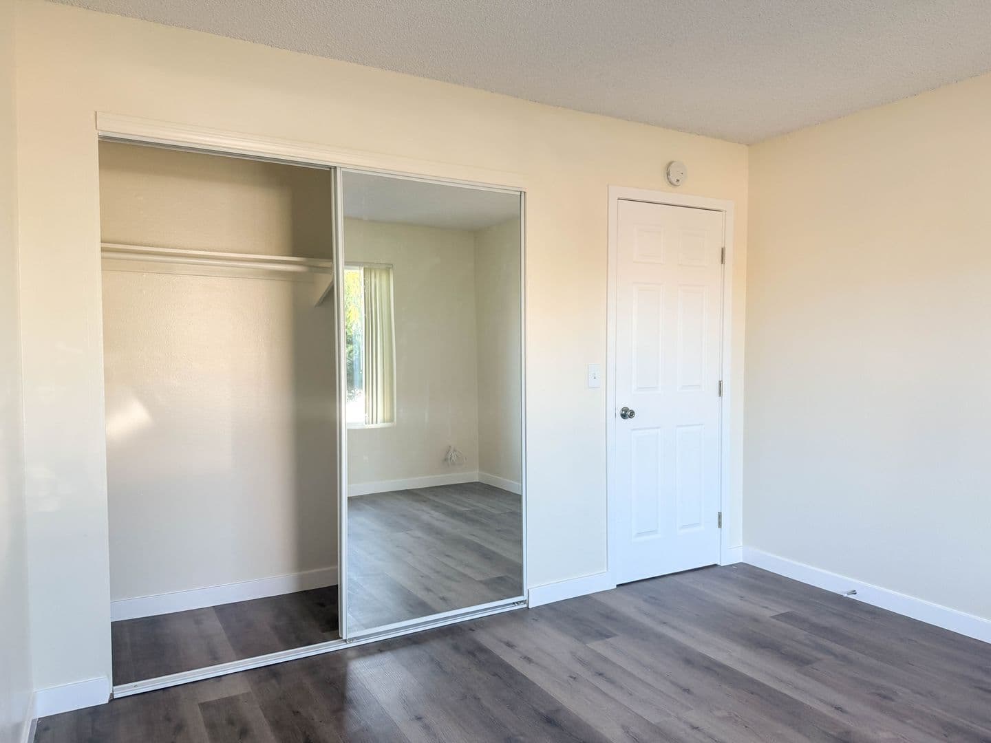 El Cajon Apartment: 573 Emerald Ave