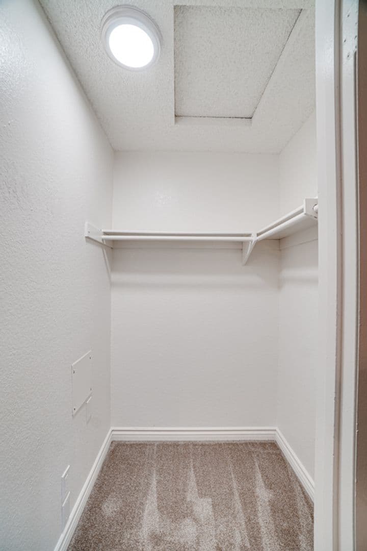 Chula Vista Apartment: 670 F Street