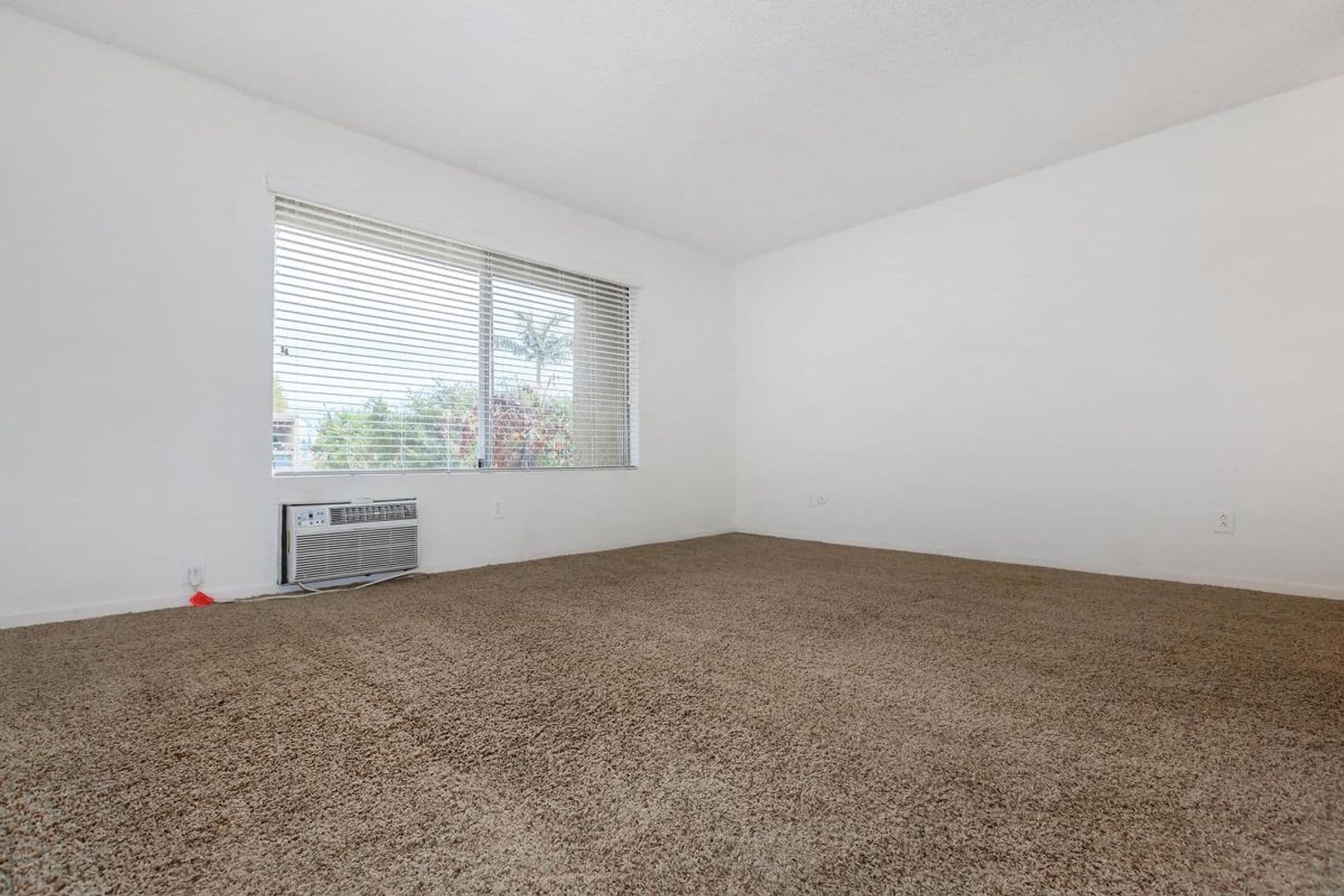 El Cajon Apartment: 588 S Anza Street