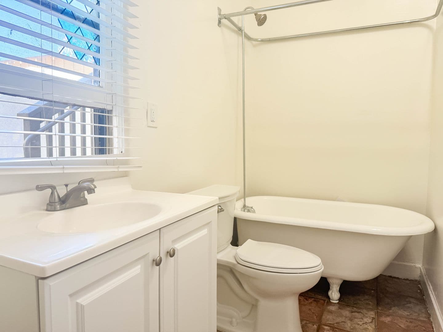 San Diego Apartment: 2245 2nd Ave