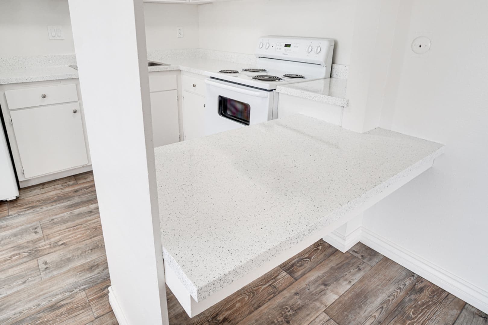El Cajon Apartment: 1037 E. Lexington Ave
