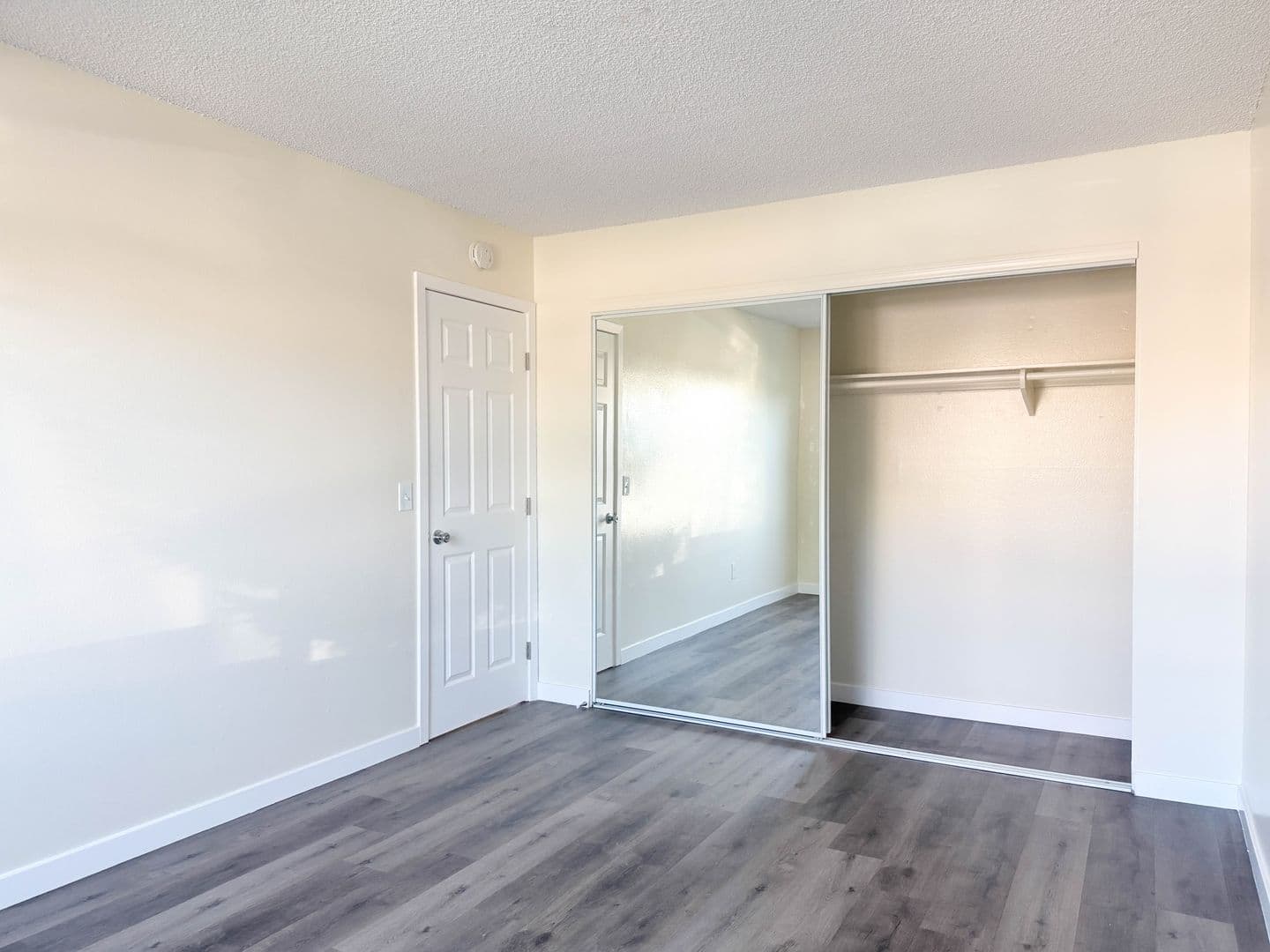 El Cajon Apartment: 573 Emerald Ave
