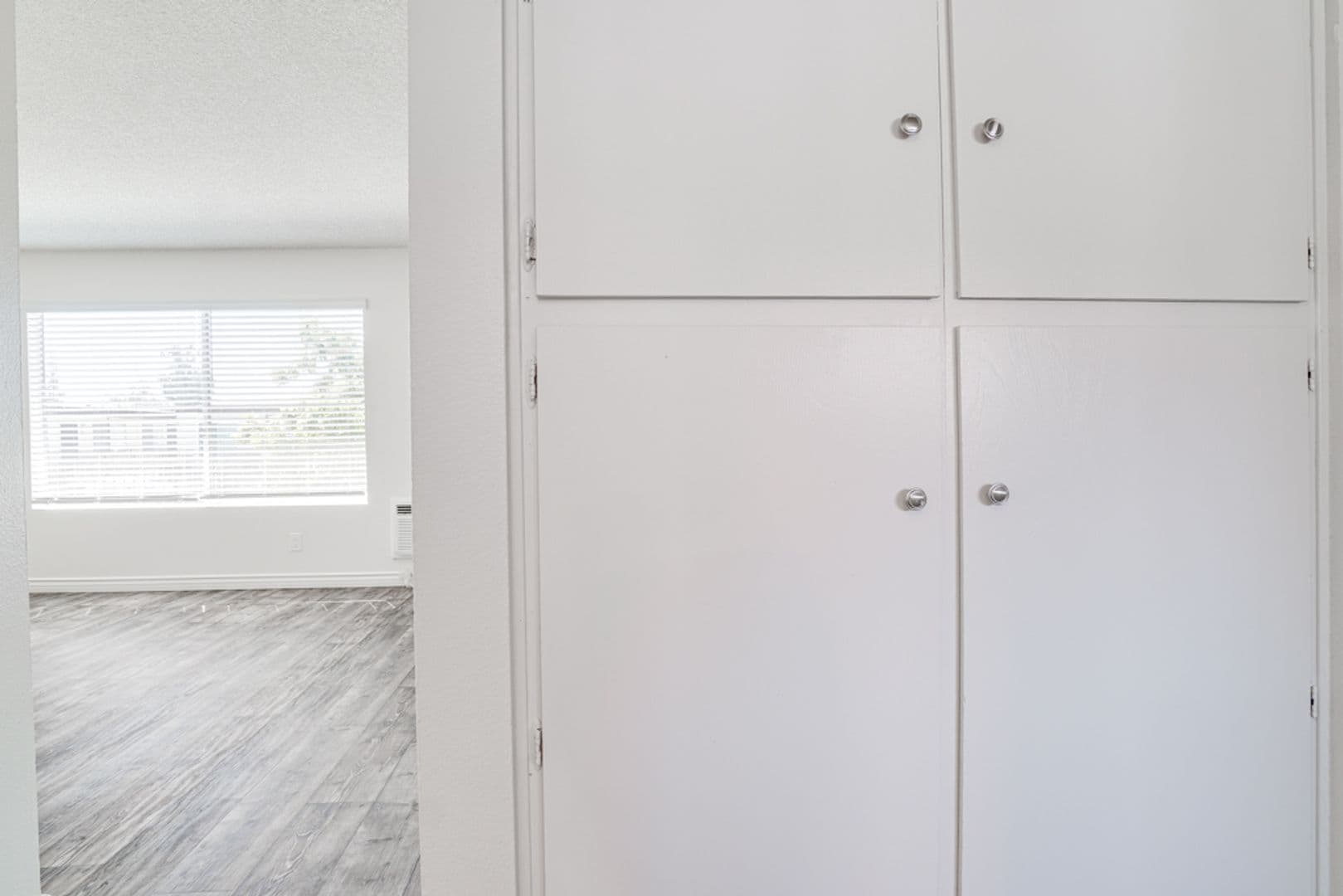 El Cajon Apartment: 1037 E. Lexington Ave