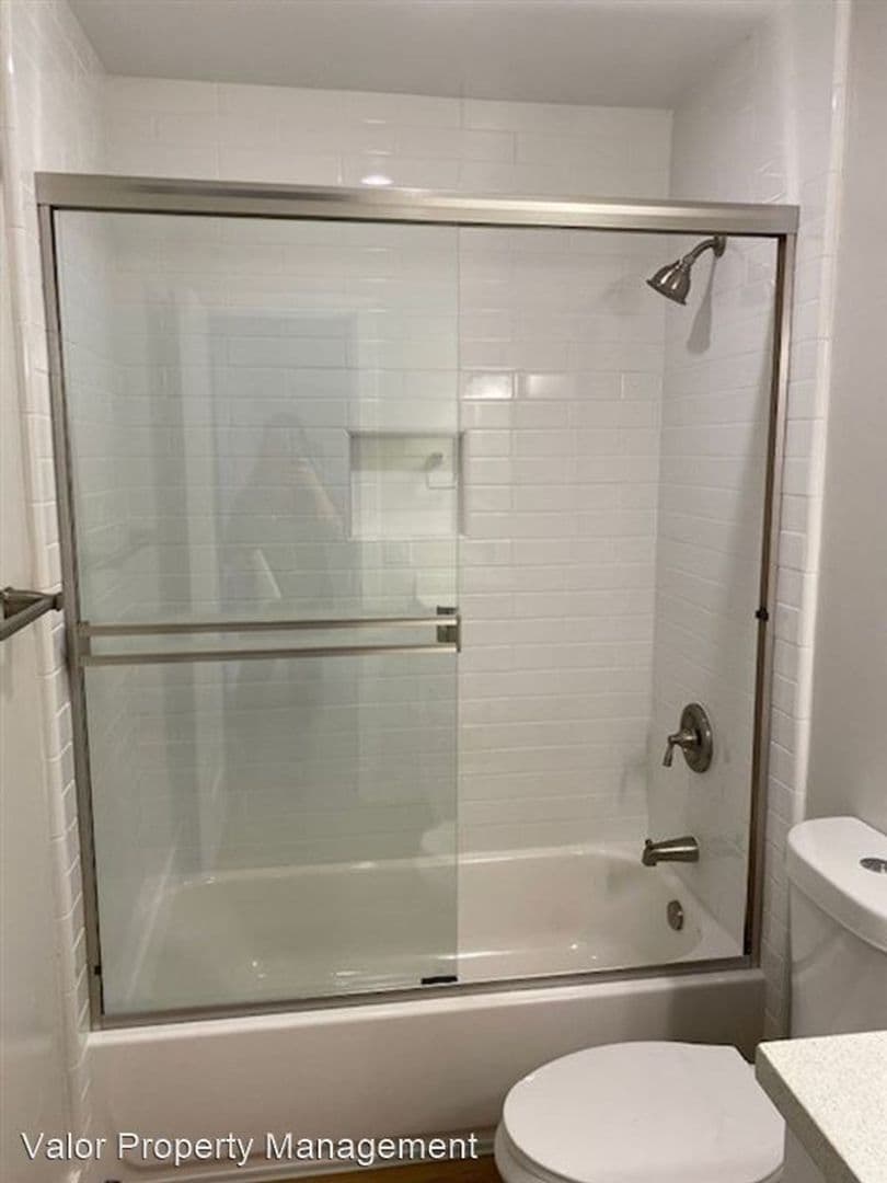 Imperial Beach Apartment: 285 Elder Ave