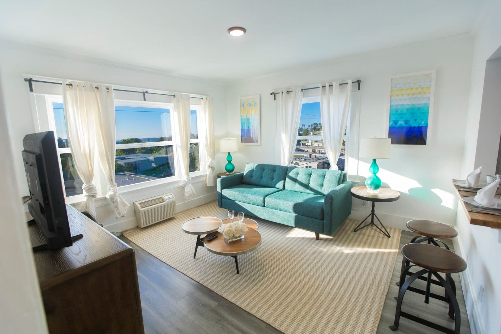 San Diego Apartment: 1520 Tyler Ave