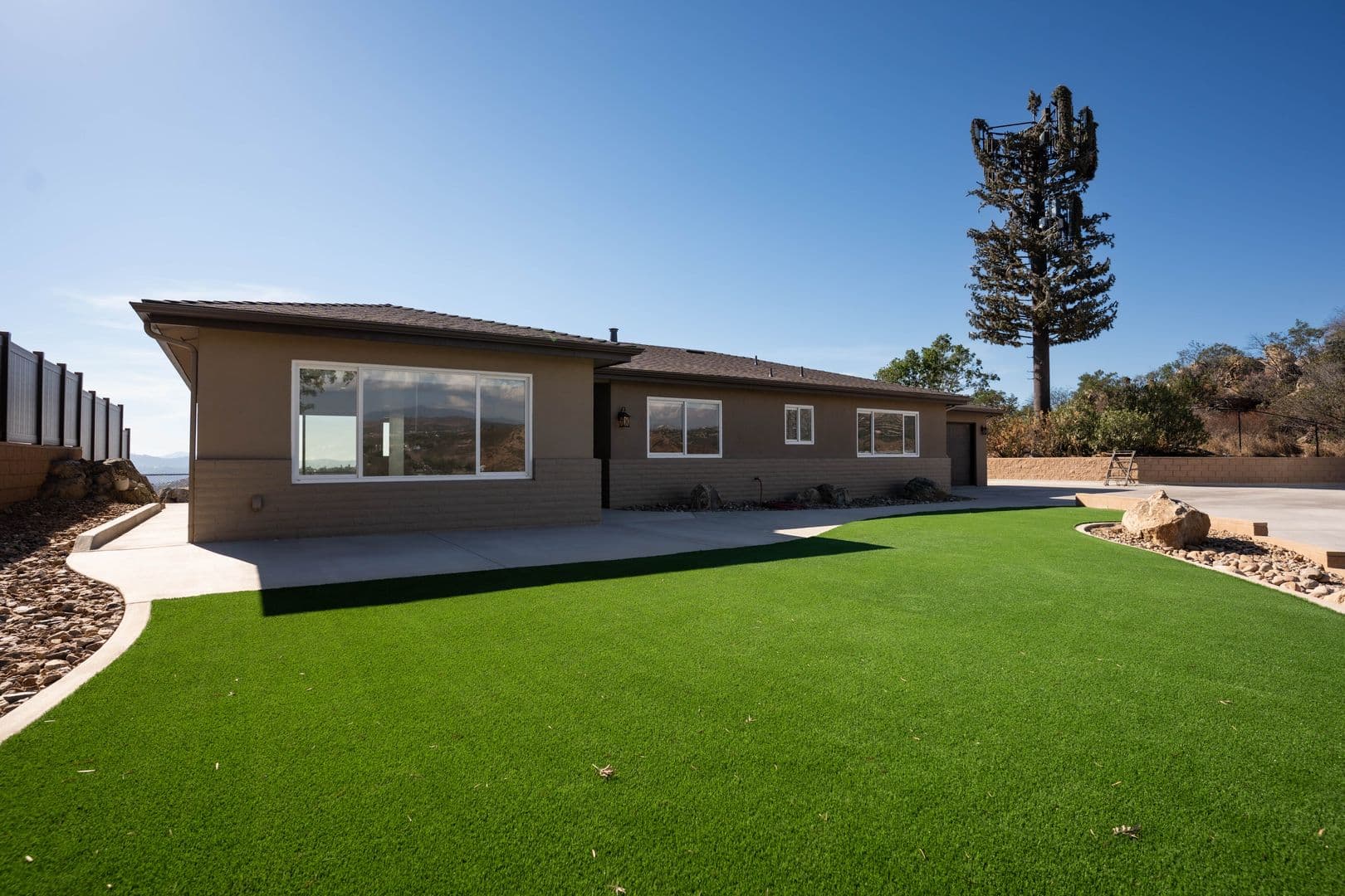 El Cajon House: 9414 Saddle Hill Rd