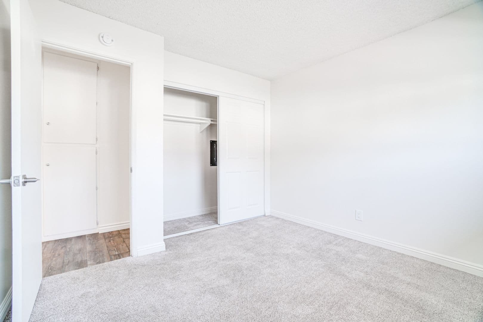 El Cajon Apartment: 1037 E. Lexington Ave