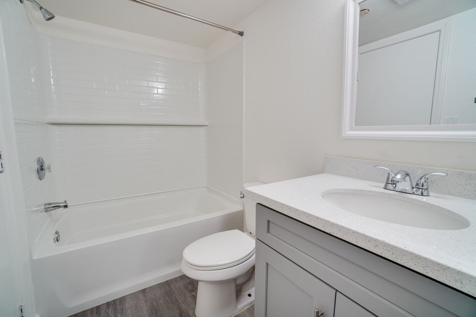 San Marcos Apartment: 580-592 Los Vallecitos Blvd
