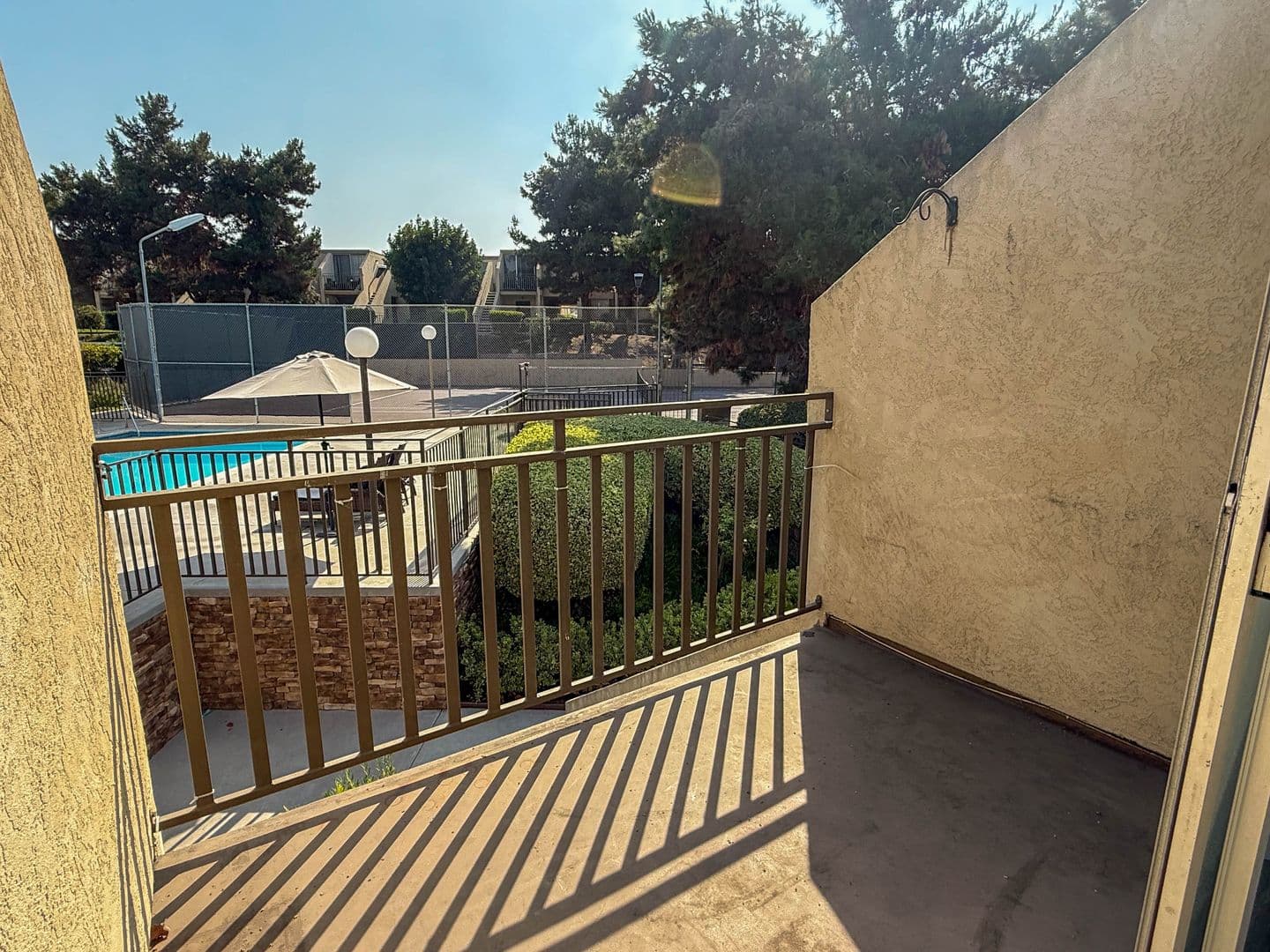 La Mesa Apartment: 5333 Baltimore Dr