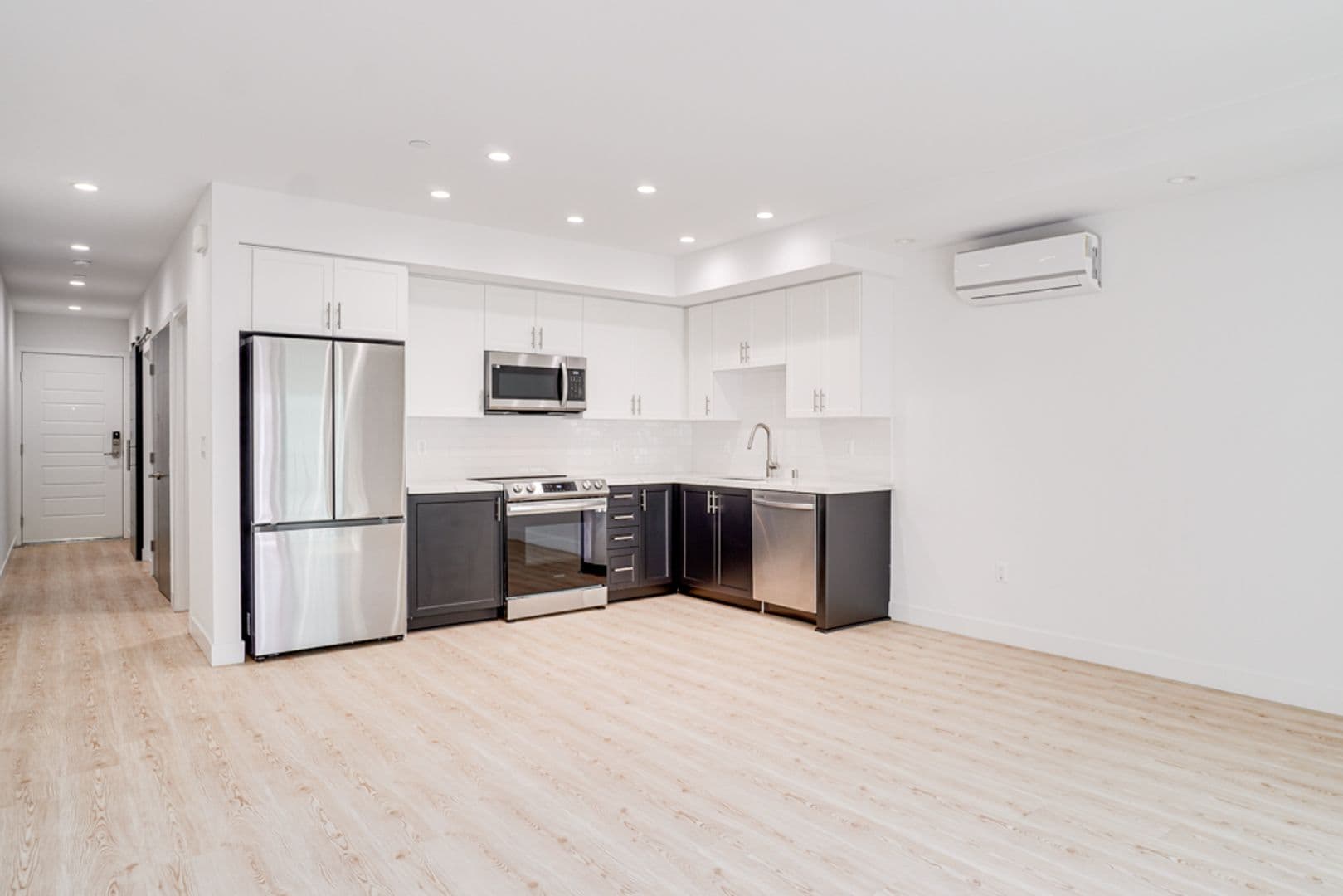 San Diego Apartment: 3910 Chapman Street